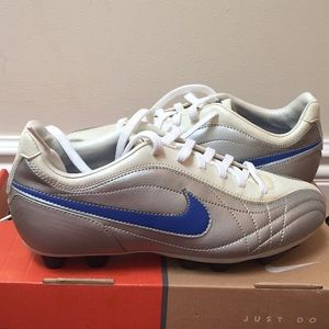 Brand new NIKE cleats